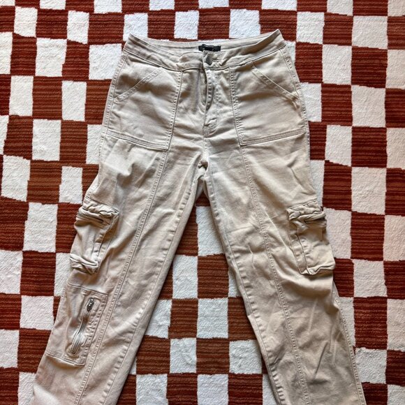 Light Khaki Cargo Pants - Picture 2 of 6